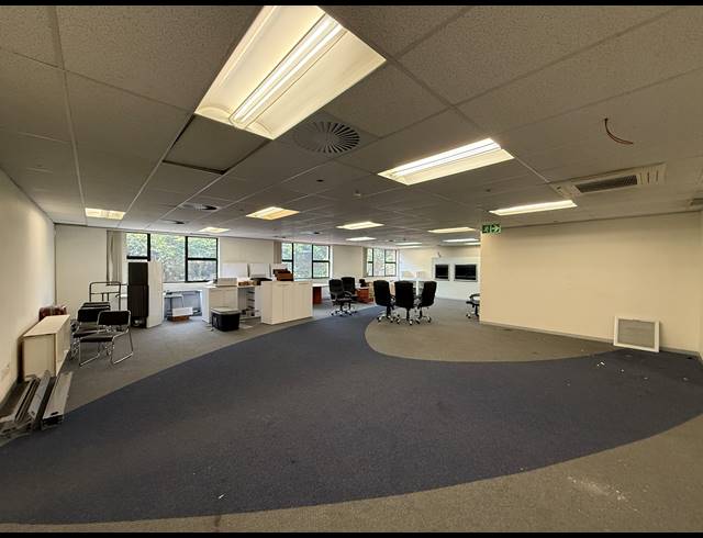 476M² OFFICE TO LET IN ROSEBANK